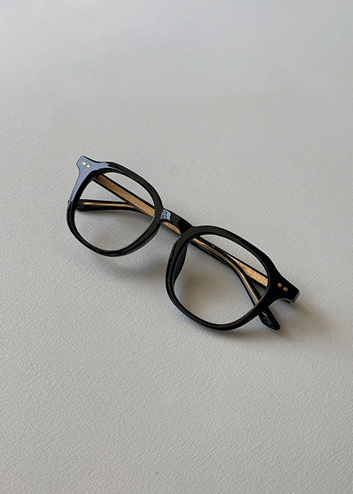 Minimal horn-rimmed glasses (black)